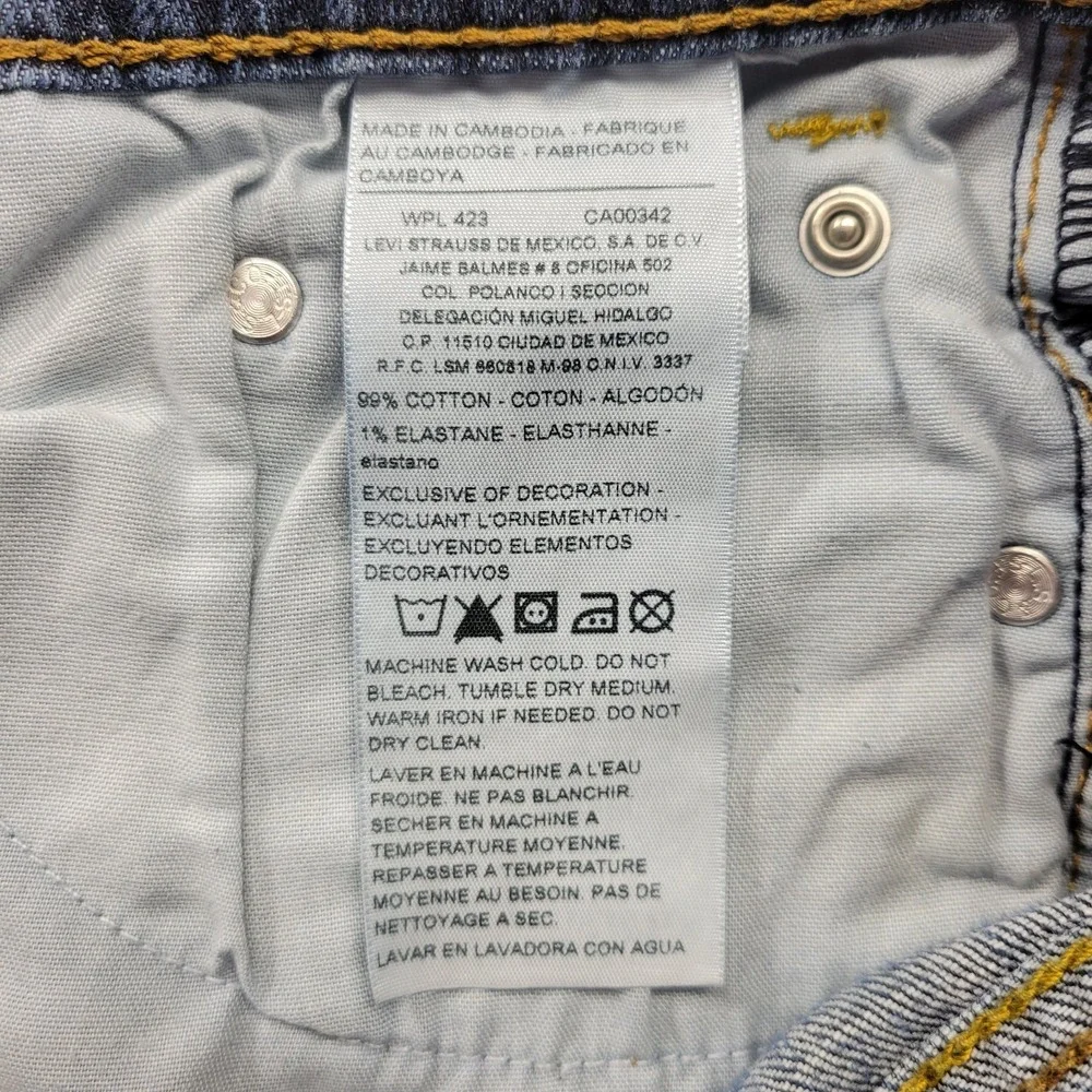 Denizen by Levis 231 Athletic Fit blue jeans size 30X32